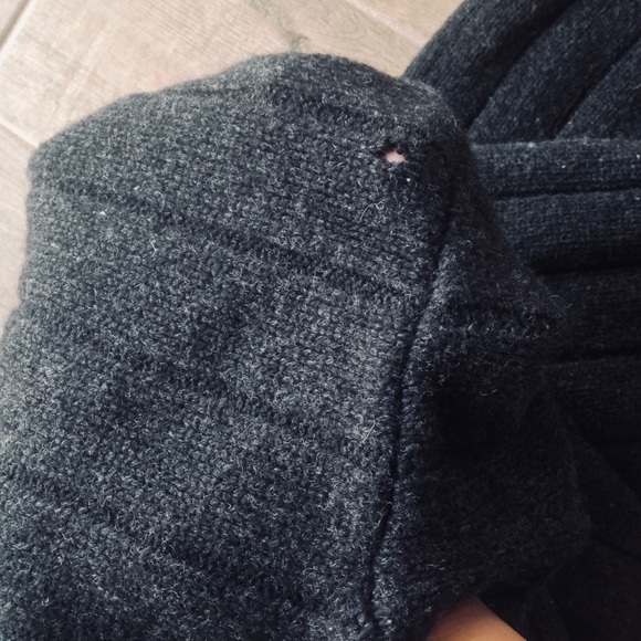 Men’s J. Crew Lambswool Sweater - Picture 4 of 5